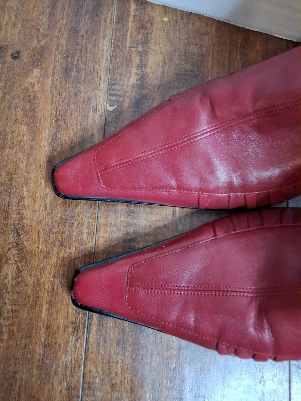 Bronx Chelsea Red Leather Pointed Toe Ankle Boots Ruched Kitten Heel 39/8 - Picture 13 of 16